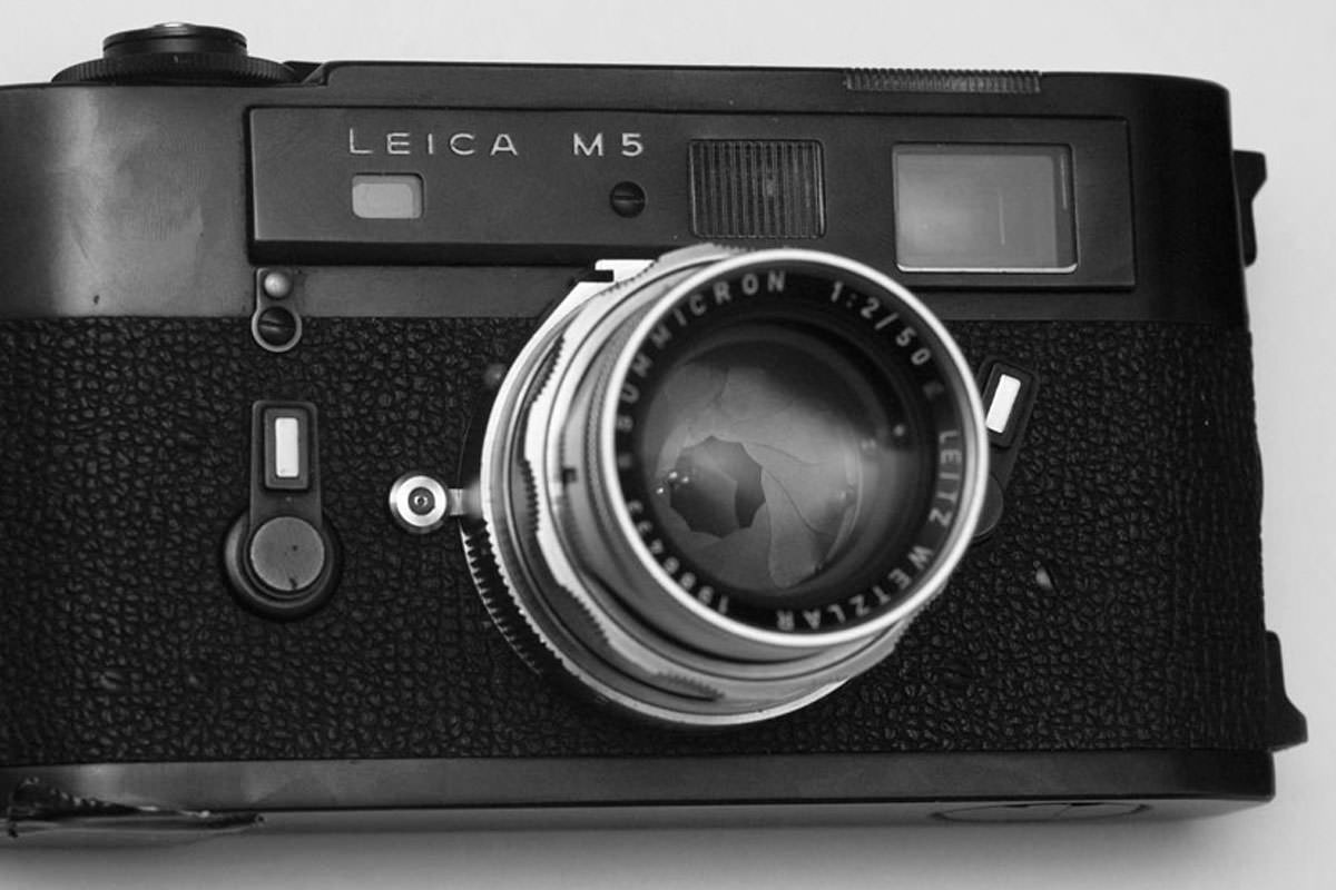 LEICA M5